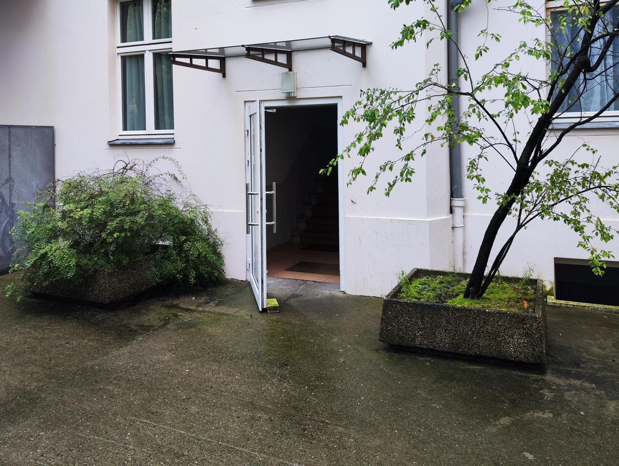 One Way Apartment