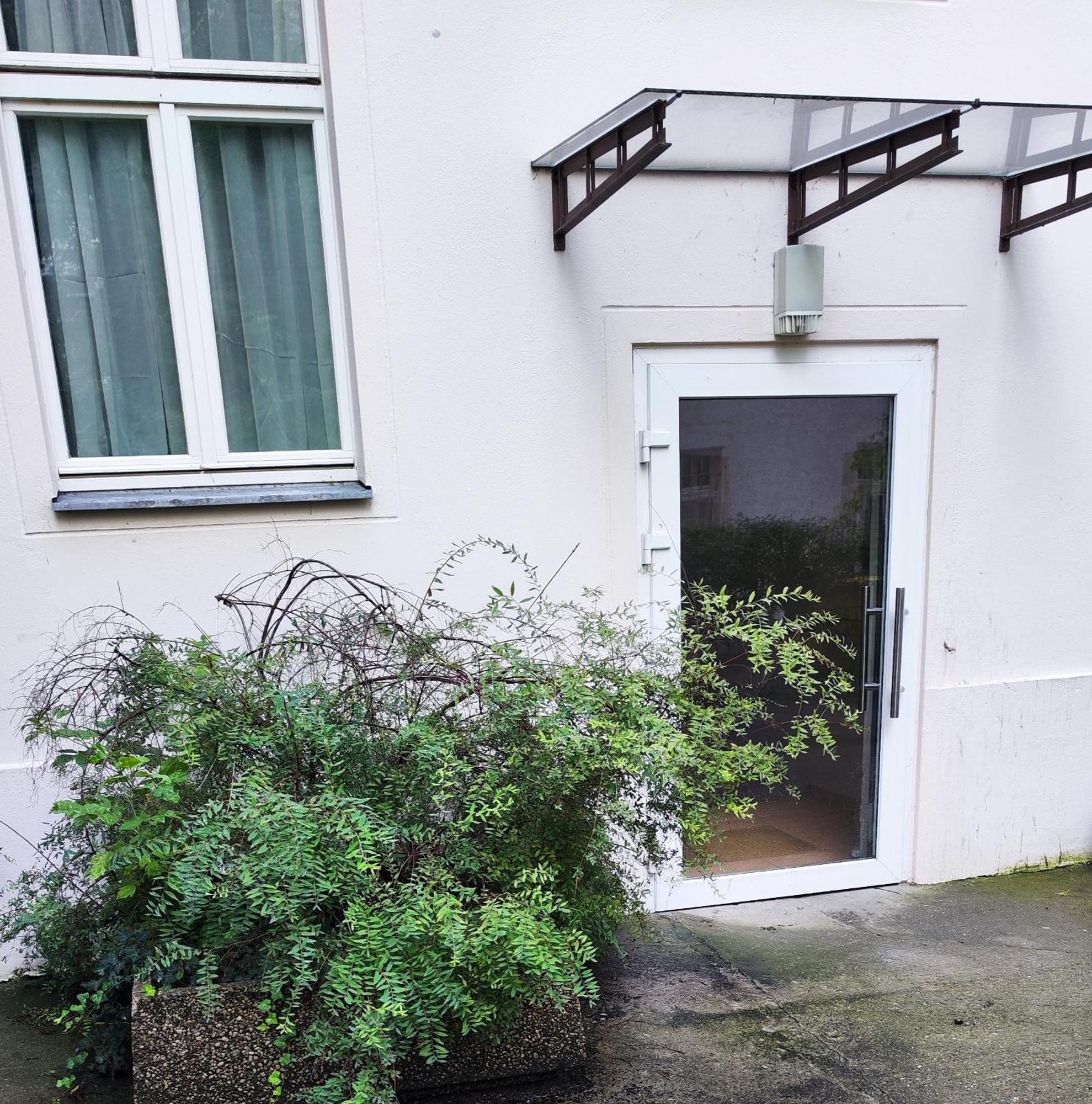 One Way Apartment Berlin